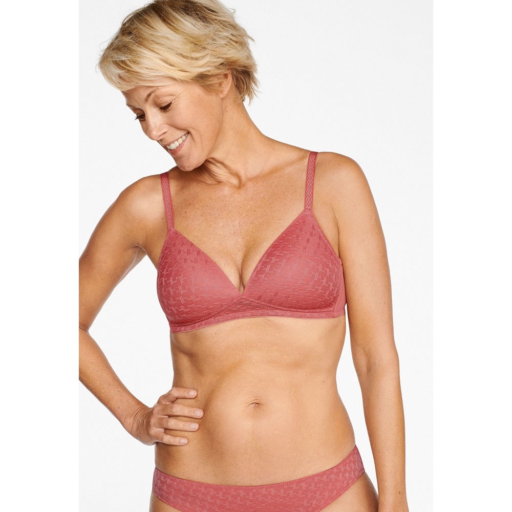 WOMAN: Naturana Padded Non-Wired Bra Cup B-C-D