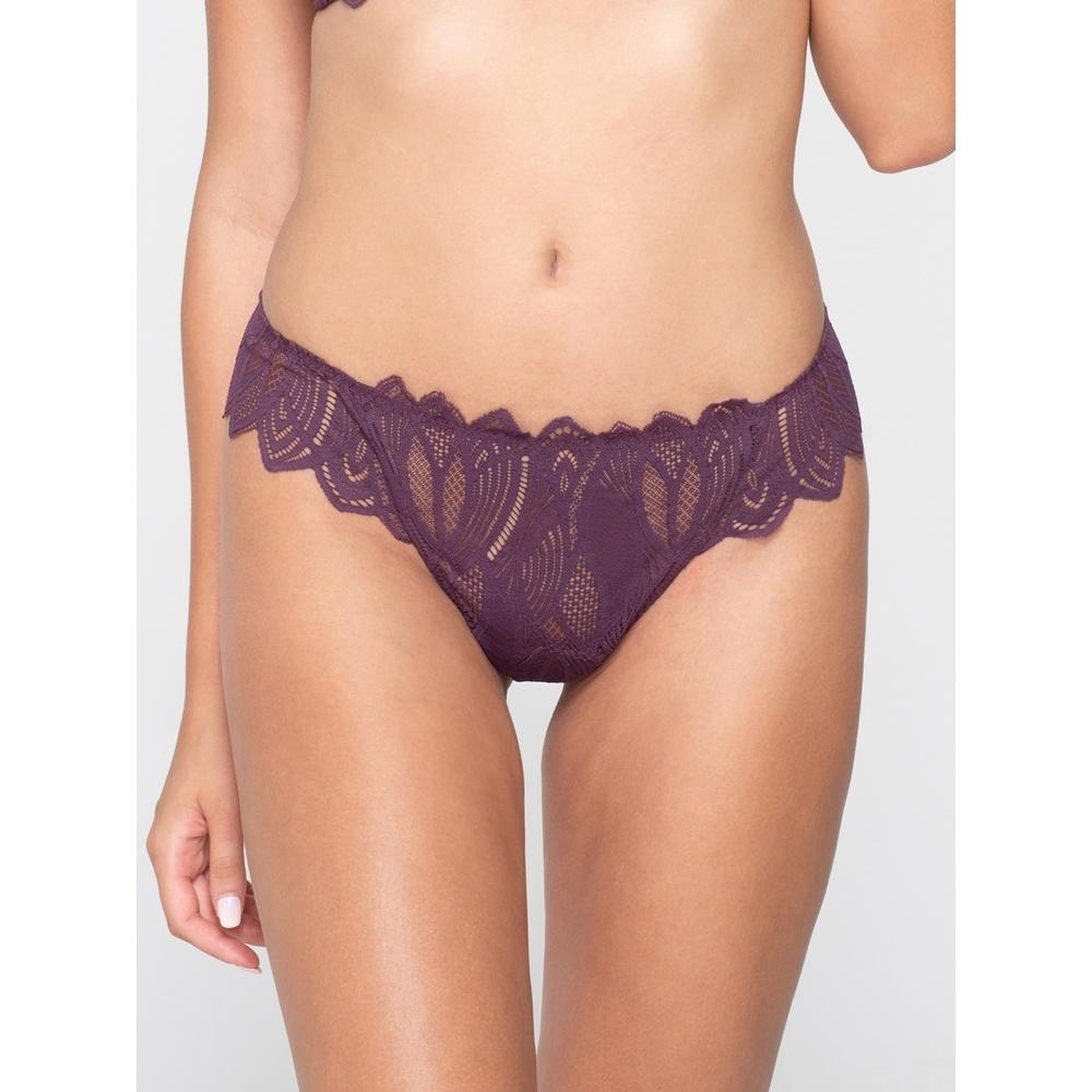 sylvie_26700_string_aubergine_close_cut.jpg