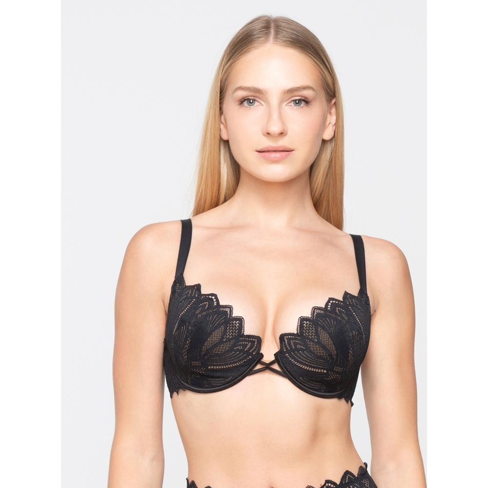 sylvie_16701_push_up_black_close_cut.jpg